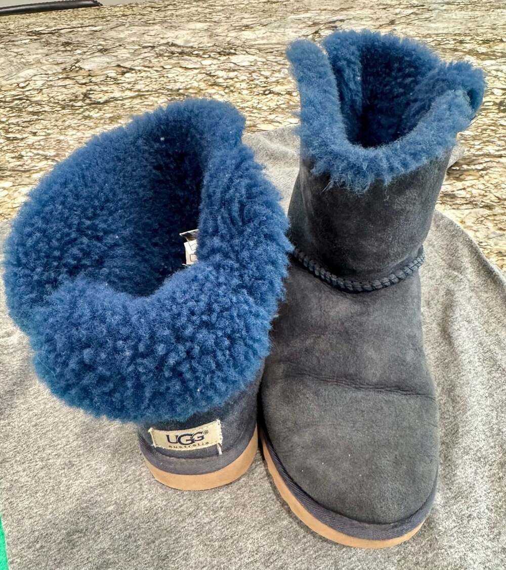 UGG Australia Blue Suede Bow Boots Size 8